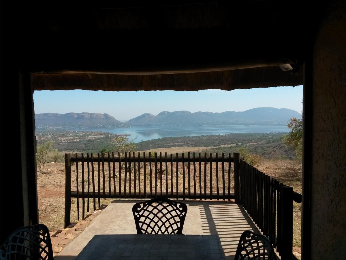 Benlize Lodge Hartbeespoort Rum bild