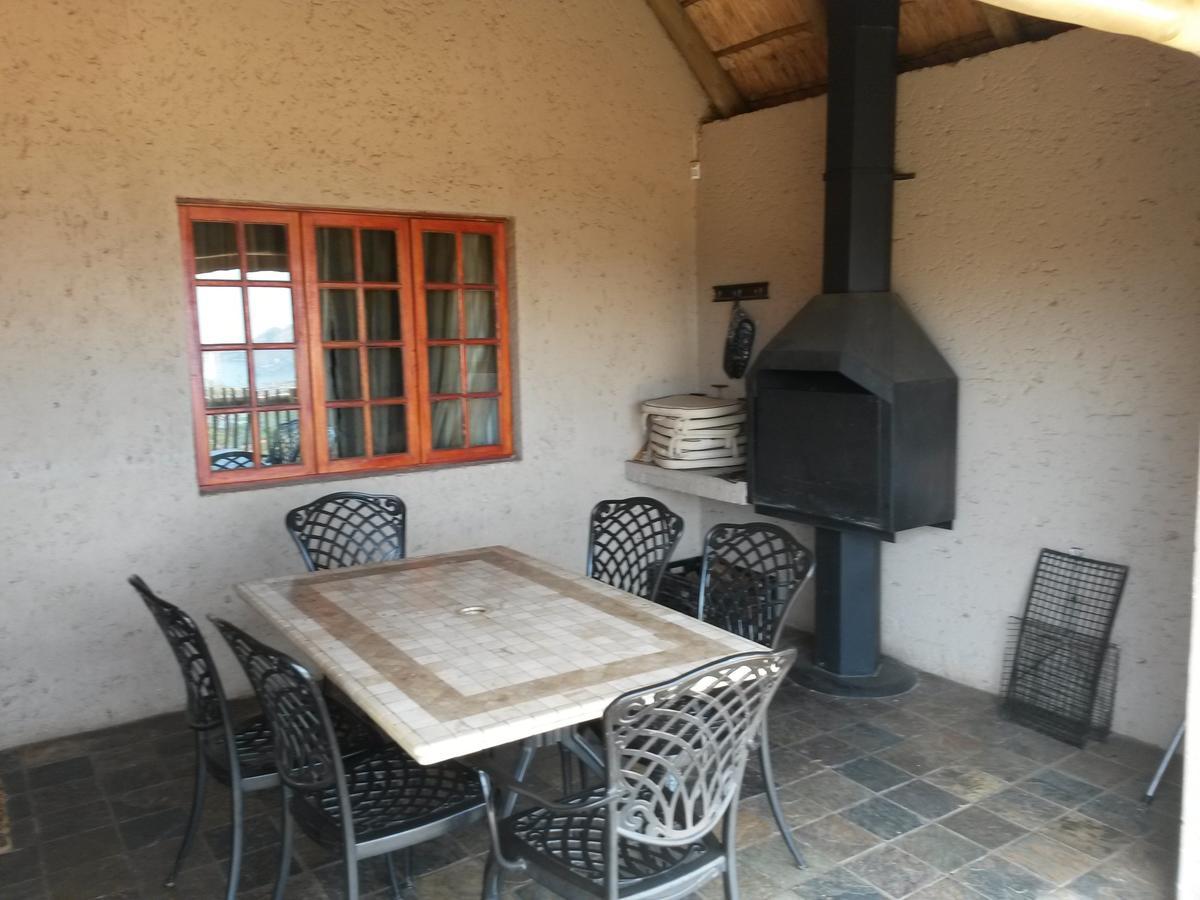 Benlize Lodge Hartbeespoort Rum bild